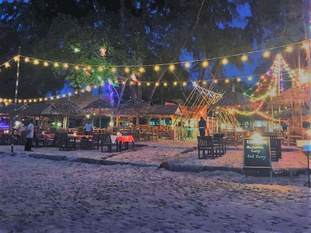 高兰沙洋海滨度假酒店 Ko Lanta 外观 照片