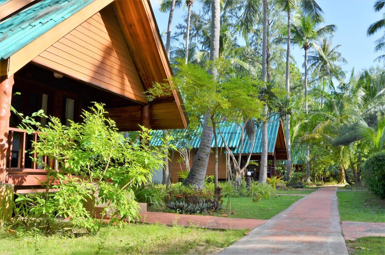 高兰沙洋海滨度假酒店 Ko Lanta 外观 照片